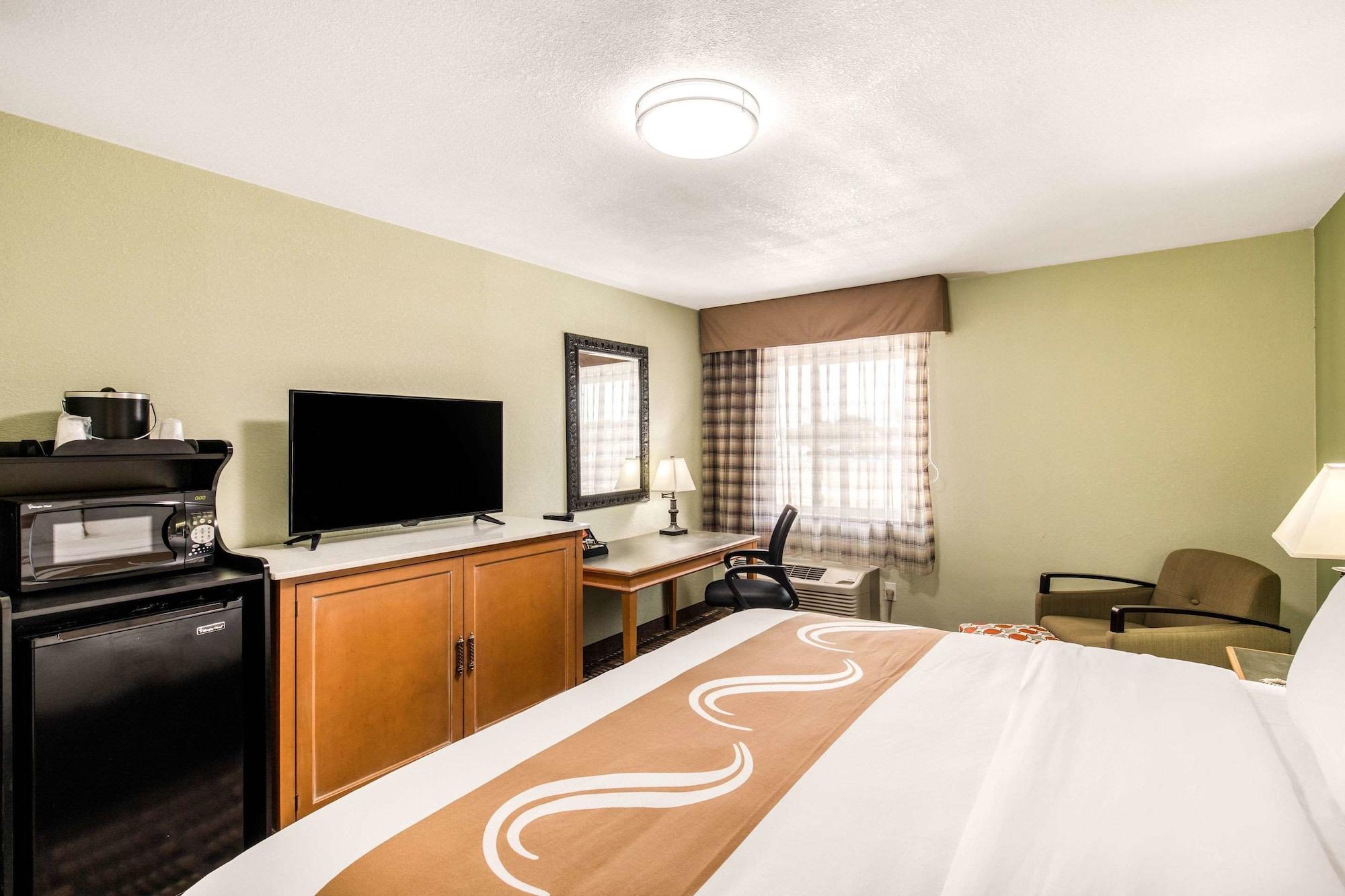 Quality Inn & Suites Plano East - Richardson מראה חיצוני תמונה