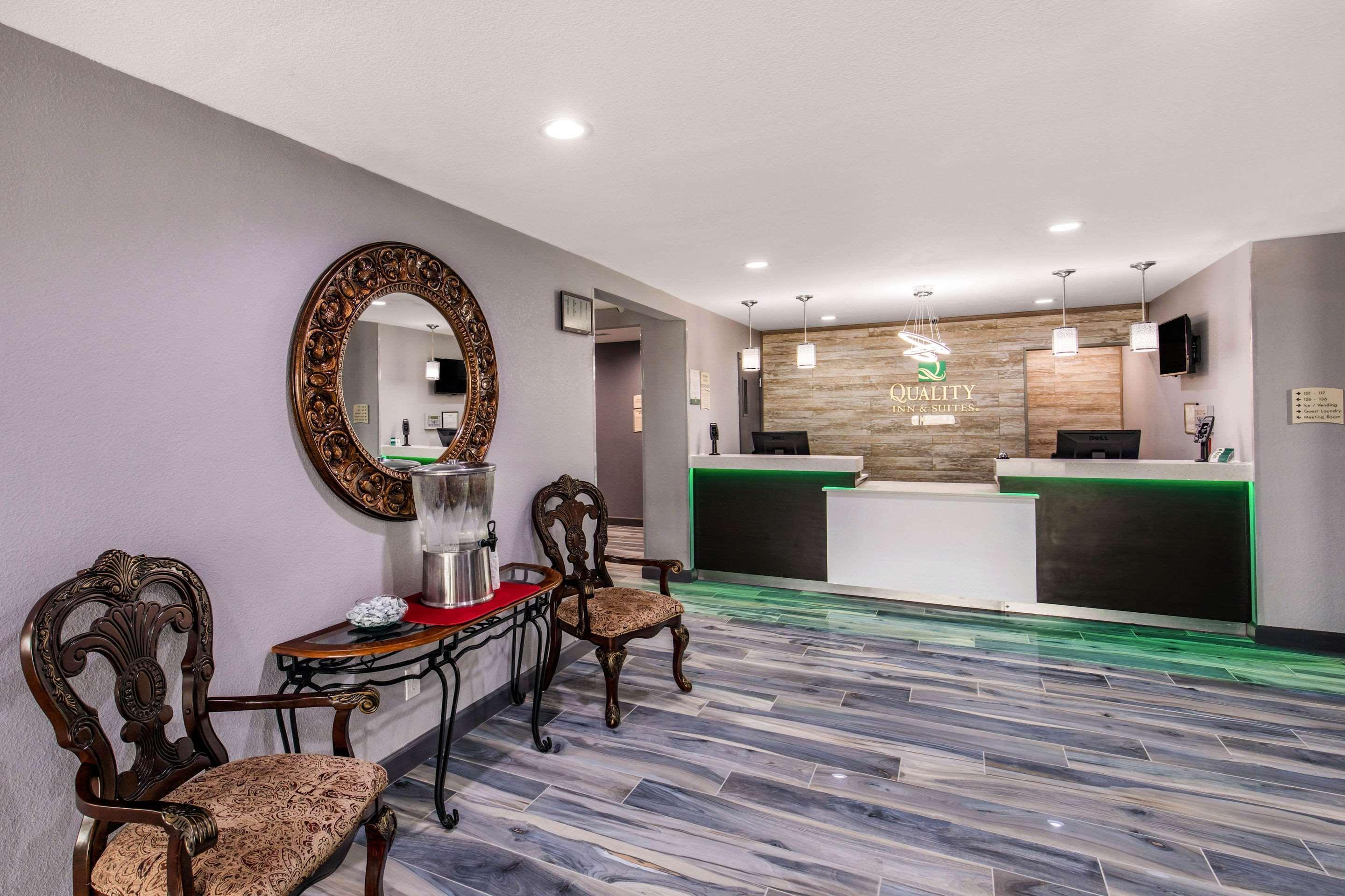 Quality Inn & Suites Plano East - Richardson מראה חיצוני תמונה