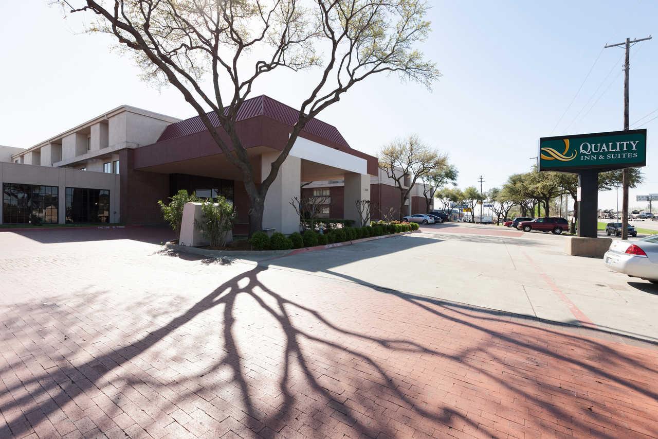 Quality Inn & Suites Plano East - Richardson מראה חיצוני תמונה