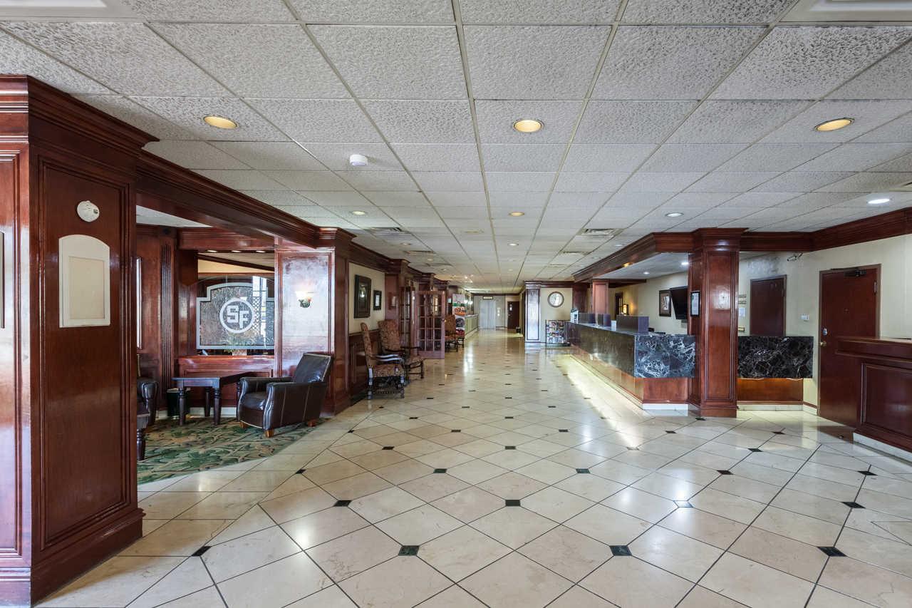 Quality Inn & Suites Plano East - Richardson מראה חיצוני תמונה