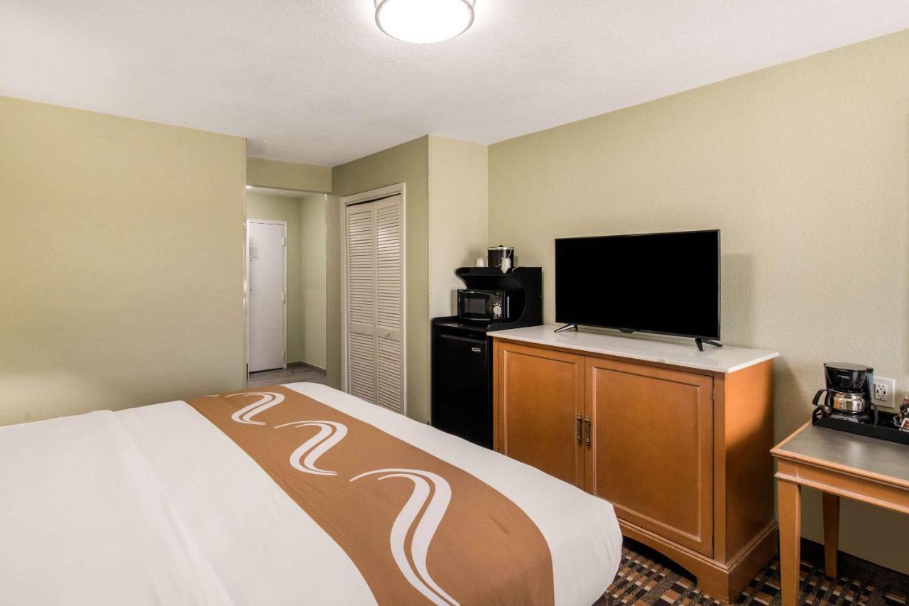 Quality Inn & Suites Plano East - Richardson מראה חיצוני תמונה